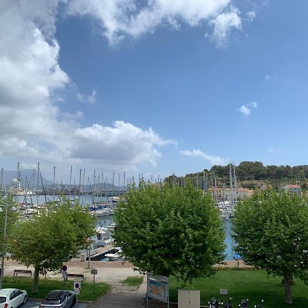 Appartement Les Pieds Dans L'Eau Saint-Mandrier-sur-Mer Kültér fotó