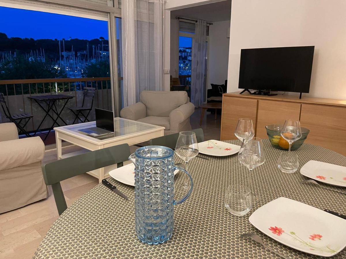 Appartement Les Pieds Dans L'Eau Saint-Mandrier-sur-Mer Kültér fotó